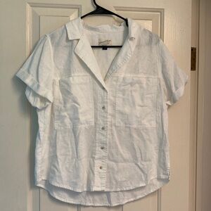 Women's Short Sleeve Collared Button-Down Shirt - Universal Thread White M